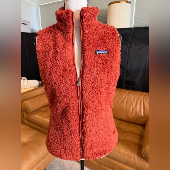 Patagonia Jackets & Blazers - Patagonia Women's Burnished Red Fleece Vest NWT